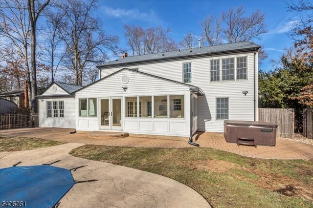 1248 Sunnyfield Ln, Scotch Plains Twp., NJ 07076