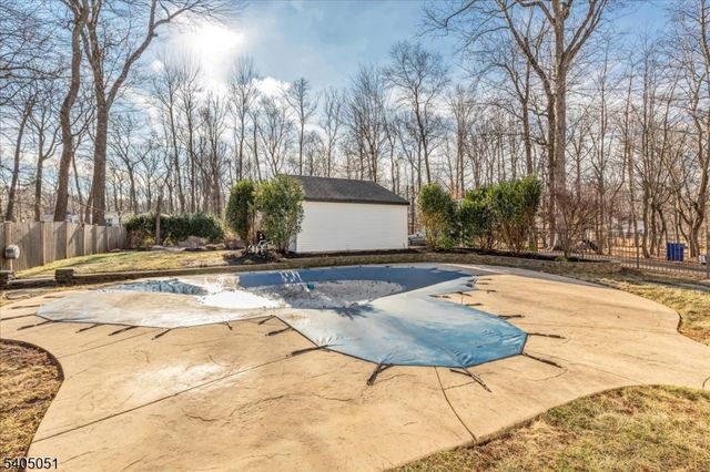 1248 Sunnyfield Ln, Scotch Plains Twp., NJ 07076