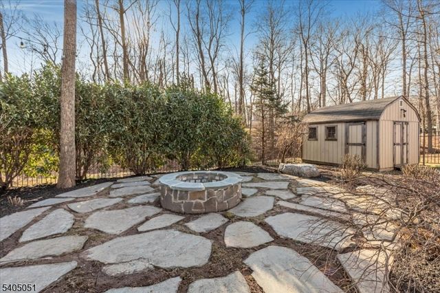 1248 Sunnyfield Ln, Scotch Plains Twp., NJ 07076