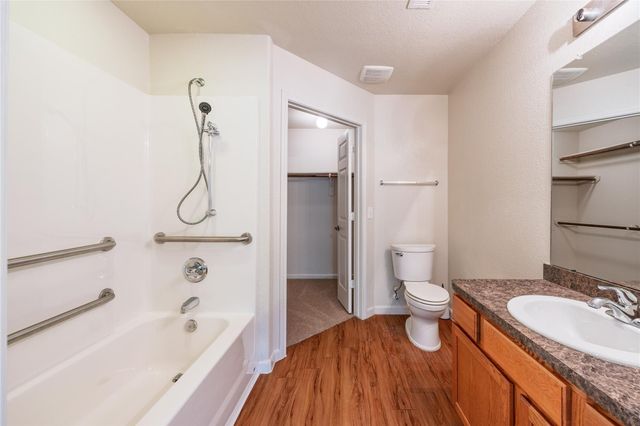 7619 Richards Street, Baytown, TX 77521