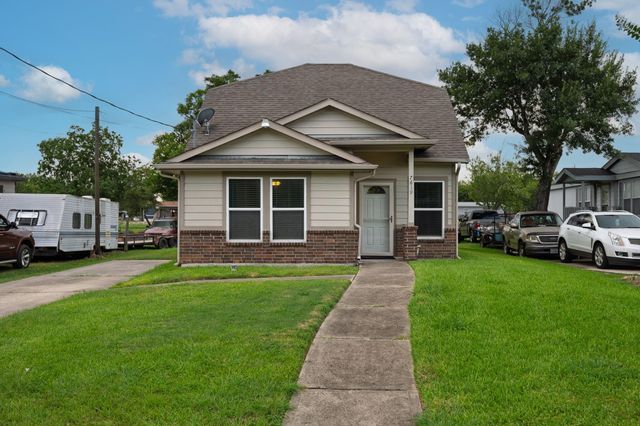 7619 Richards Street, Baytown, TX 77521