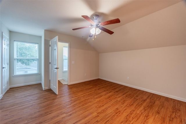 7619 Richards Street, Baytown, TX 77521