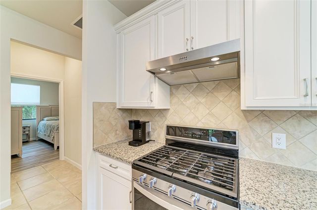 7013 HANOVER COURT, Lakewood Ranch, FL 34202