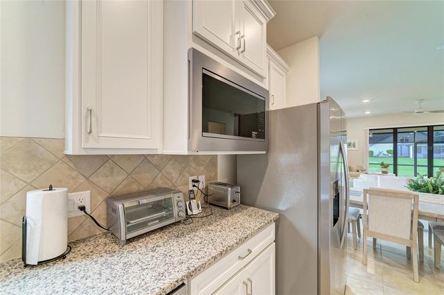 7013 HANOVER COURT, Lakewood Ranch, FL 34202