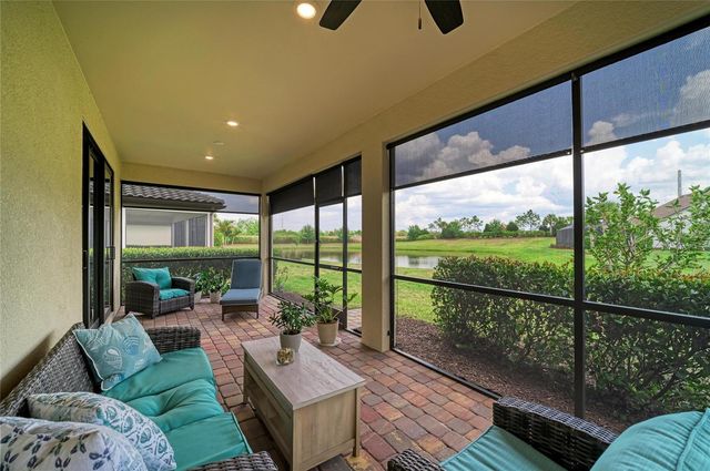 7013 HANOVER COURT, Lakewood Ranch, FL 34202