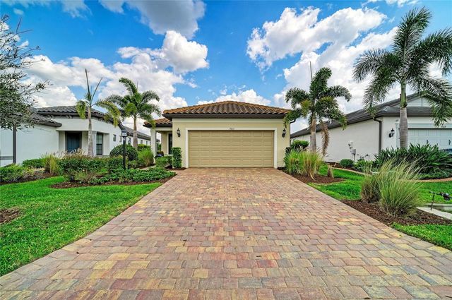 7013 HANOVER COURT, Lakewood Ranch, FL 34202