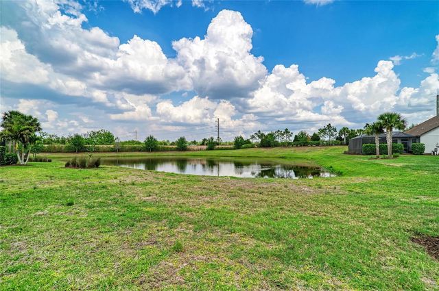 7013 HANOVER COURT, Lakewood Ranch, FL 34202