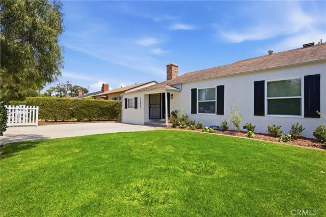 11822 Exposition Boulevard, Los Angeles, CA 90064