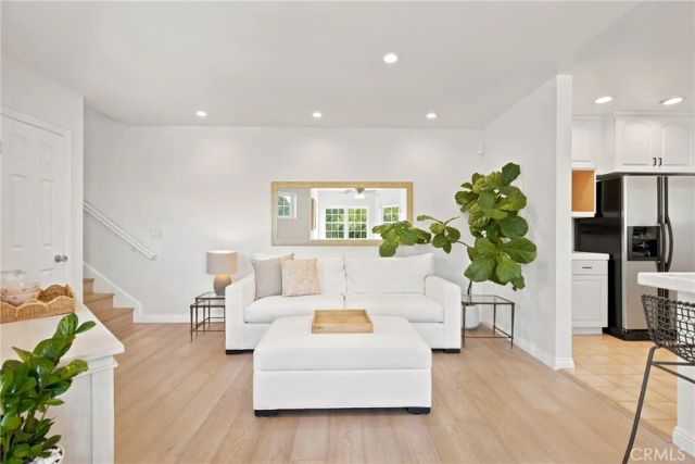 11822 Exposition Boulevard, Los Angeles, CA 90064