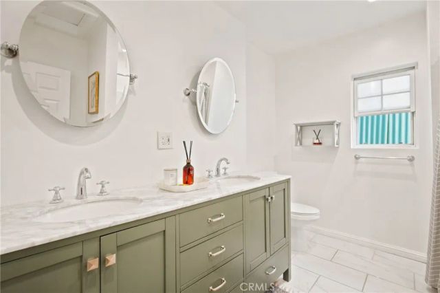 11822 Exposition Boulevard, Los Angeles, CA 90064
