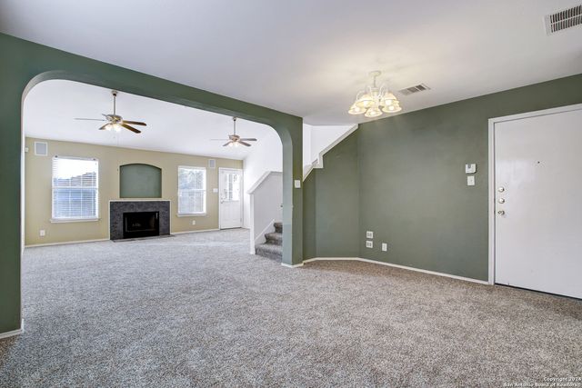 523 GRANITE CLF, San Antonio, TX 78251