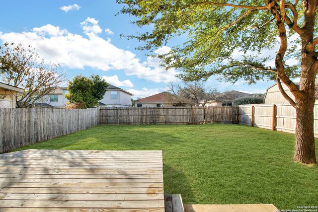 523 GRANITE CLF, San Antonio, TX 78251