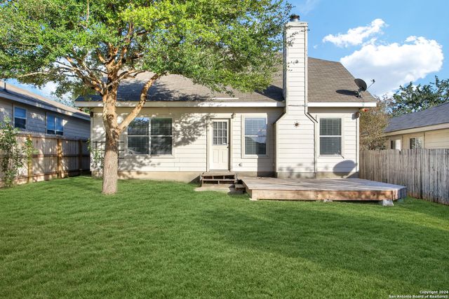 523 GRANITE CLF, San Antonio, TX 78251