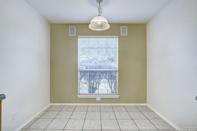 523 GRANITE CLF, San Antonio, TX 78251