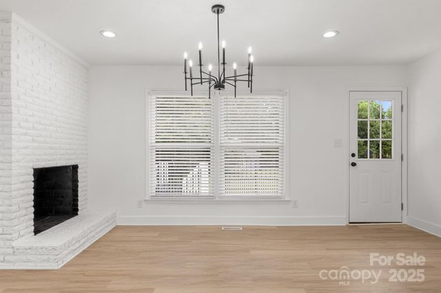 2800 Potter Road S, Waxhaw, NC 28173