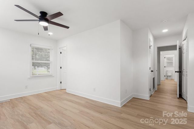 2800 Potter Road S, Waxhaw, NC 28173
