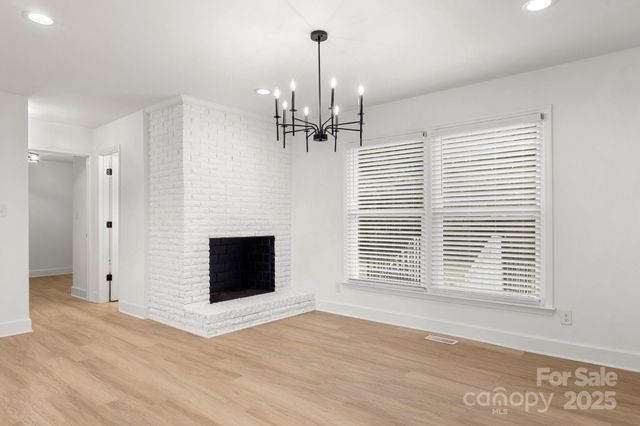 2800 Potter Road S, Waxhaw, NC 28173