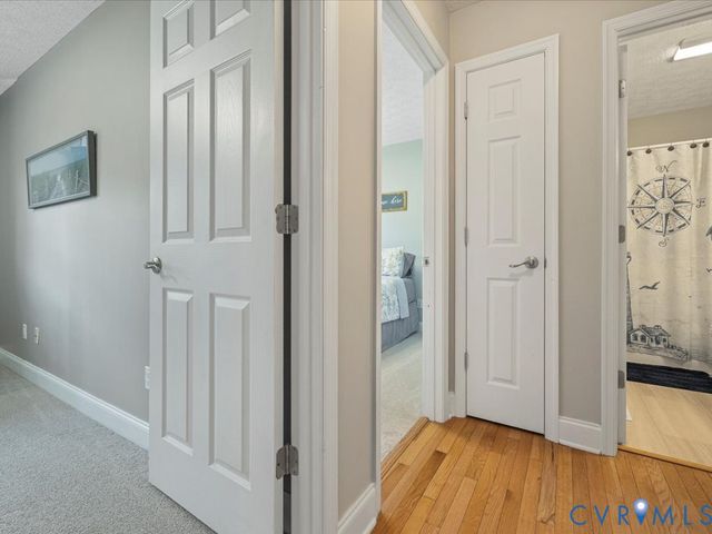 225 Kennon Pointe Dr, Colonial Heights, VA 23834