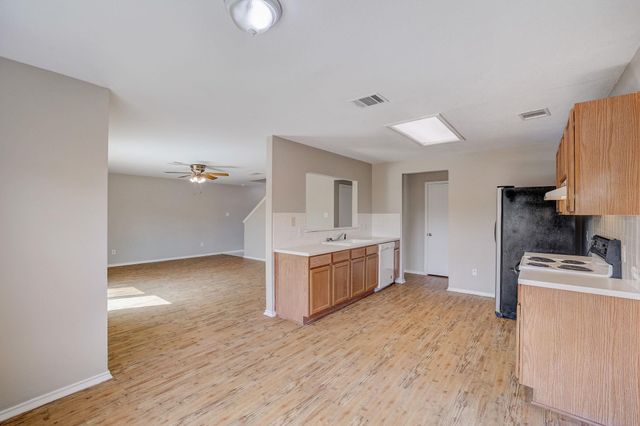 314 Bello DR, Leander, TX 78641