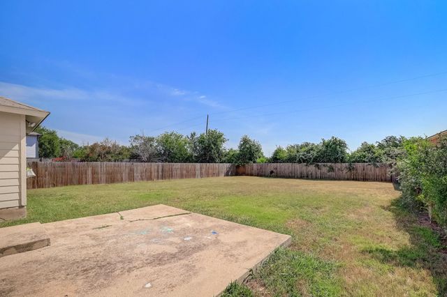 314 Bello DR, Leander, TX 78641