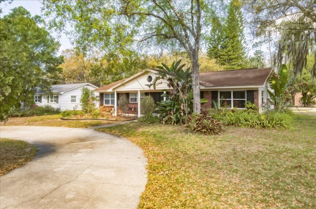 2101 W KYRA DRIVE, Tampa, FL 33612