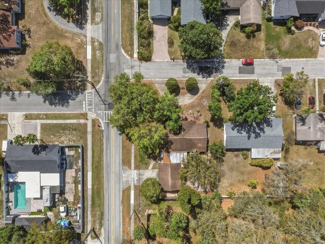 2101 W KYRA DRIVE, Tampa, FL 33612