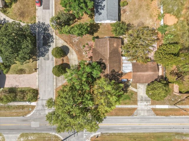 2101 W KYRA DRIVE, Tampa, FL 33612