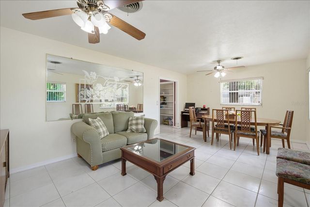 2101 W KYRA DRIVE, Tampa, FL 33612