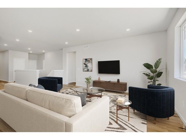 246 Sugar Beet Ln, Berthoud, CO 80513