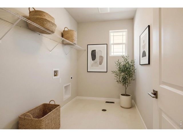 246 Sugar Beet Ln, Berthoud, CO 80513