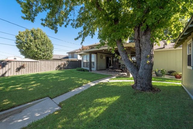 6708 Olivewood Drive, Arlington, TX 76001