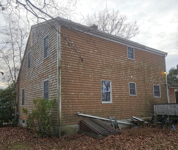 664 Norman, Fall River, MA 02721