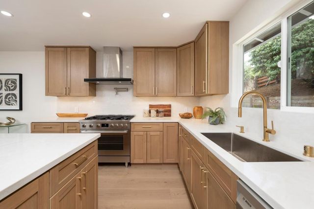 351 Rolling Hills Avenue, San Mateo, CA 94403