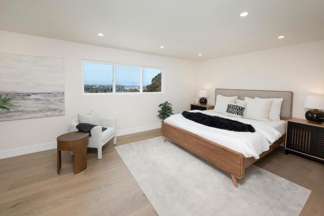 351 Rolling Hills Avenue, San Mateo, CA 94403