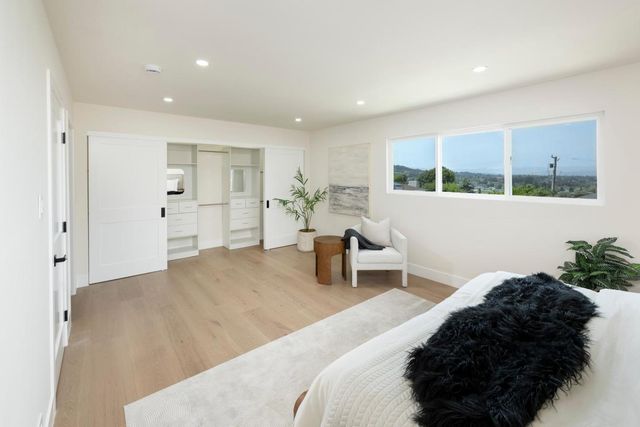 351 Rolling Hills Avenue, San Mateo, CA 94403