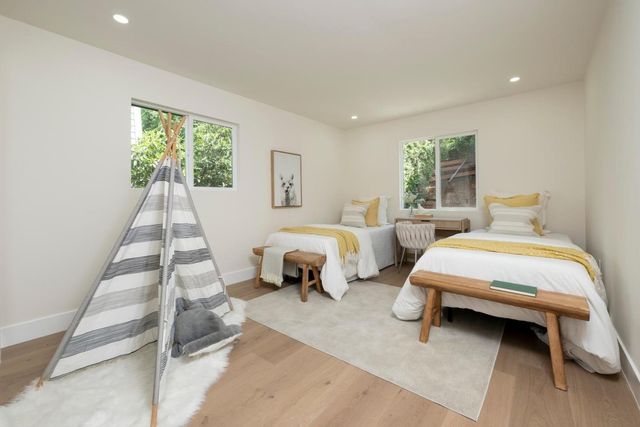 351 Rolling Hills Avenue, San Mateo, CA 94403