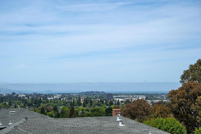 351 Rolling Hills Avenue, San Mateo, CA 94403