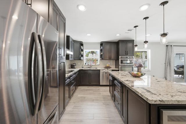 1929 NW 90th Lane, Coral Springs, FL 33071