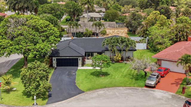 1929 NW 90th Lane, Coral Springs, FL 33071