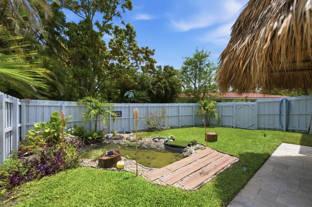 1929 NW 90th Lane, Coral Springs, FL 33071