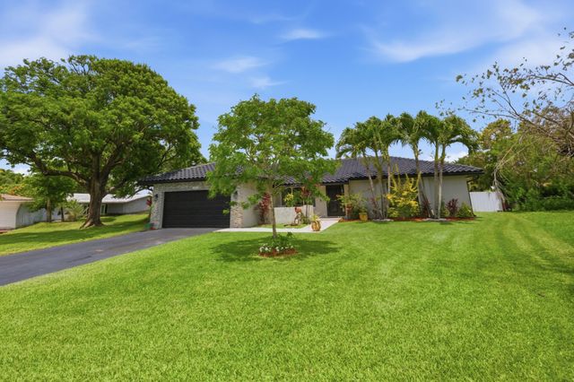 1929 NW 90th Lane, Coral Springs, FL 33071