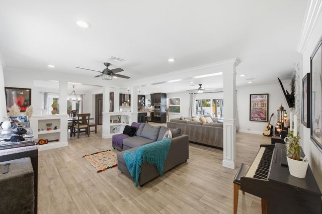 1929 NW 90th Lane, Coral Springs, FL 33071