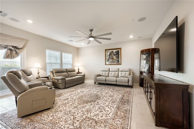 409 Winter Dove Avenue, Henderson, NV 89011