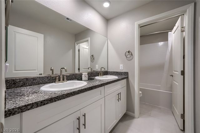 409 Winter Dove Avenue, Henderson, NV 89011
