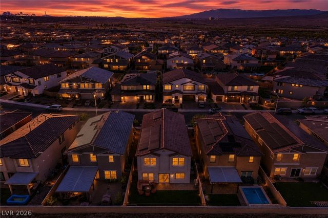 409 Winter Dove Avenue, Henderson, NV 89011