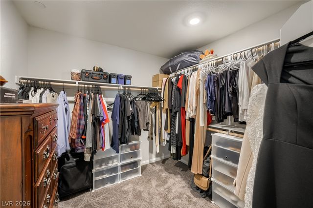 409 Winter Dove Avenue, Henderson, NV 89011