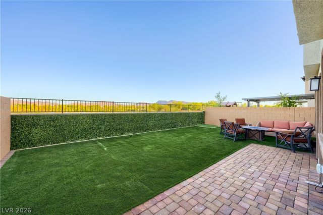 409 Winter Dove Avenue, Henderson, NV 89011