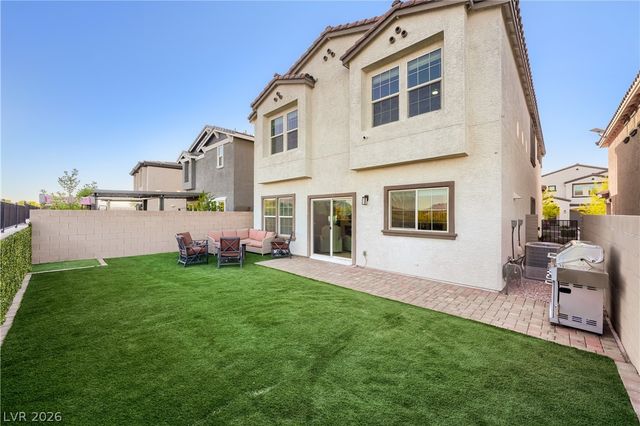 409 Winter Dove Avenue, Henderson, NV 89011
