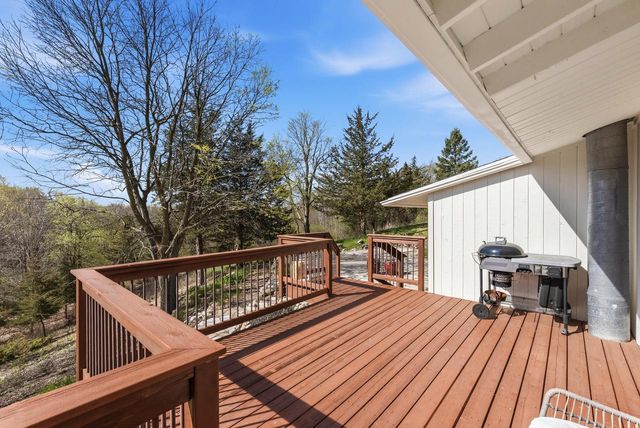 921 Tuscola LANE, West Bend, WI 53095