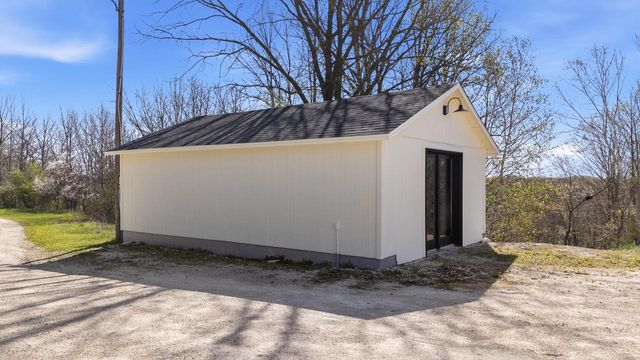 921 Tuscola LANE, West Bend, WI 53095